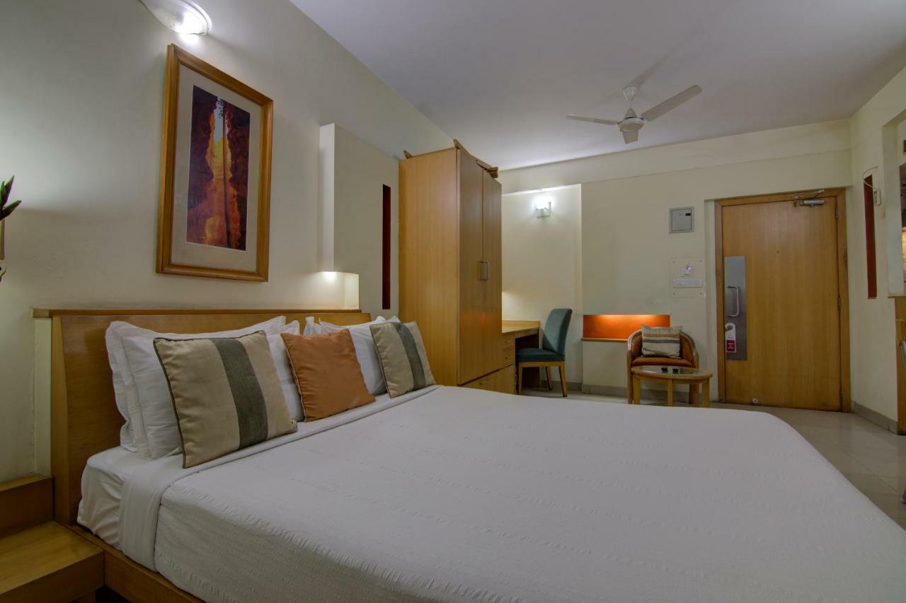 Tristar Serviced Apartments Bangalore Exterior foto