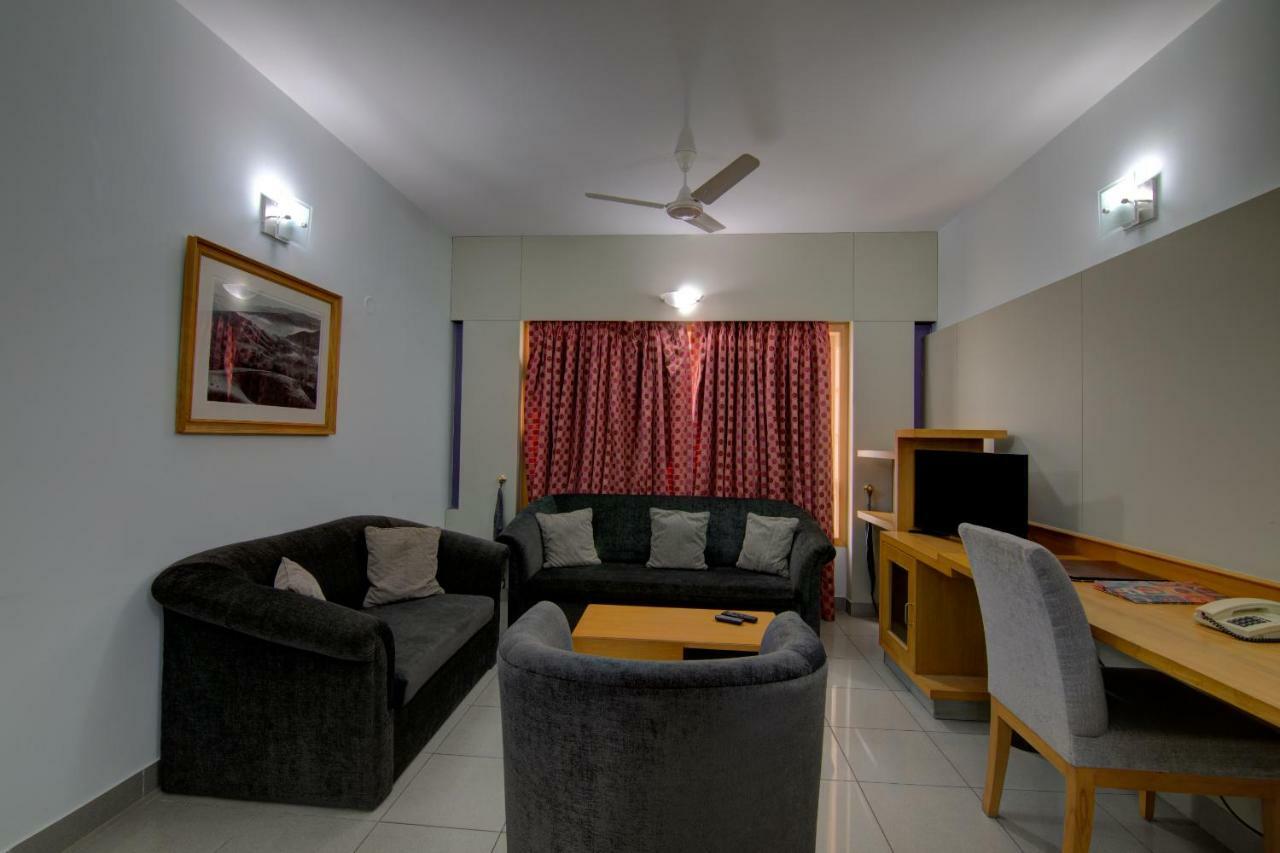 Tristar Serviced Apartments Bangalore Exterior foto